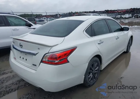 2015 Nissan Altima 2.5/S/Sv/Sl из США, поврежденный, VIN 1N4AL3AP0FN916185